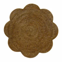 Caspari Rattan Trays And Accessories|Placemats|Rattan Scalloped Round Placemat in Natural - 1 Placemat